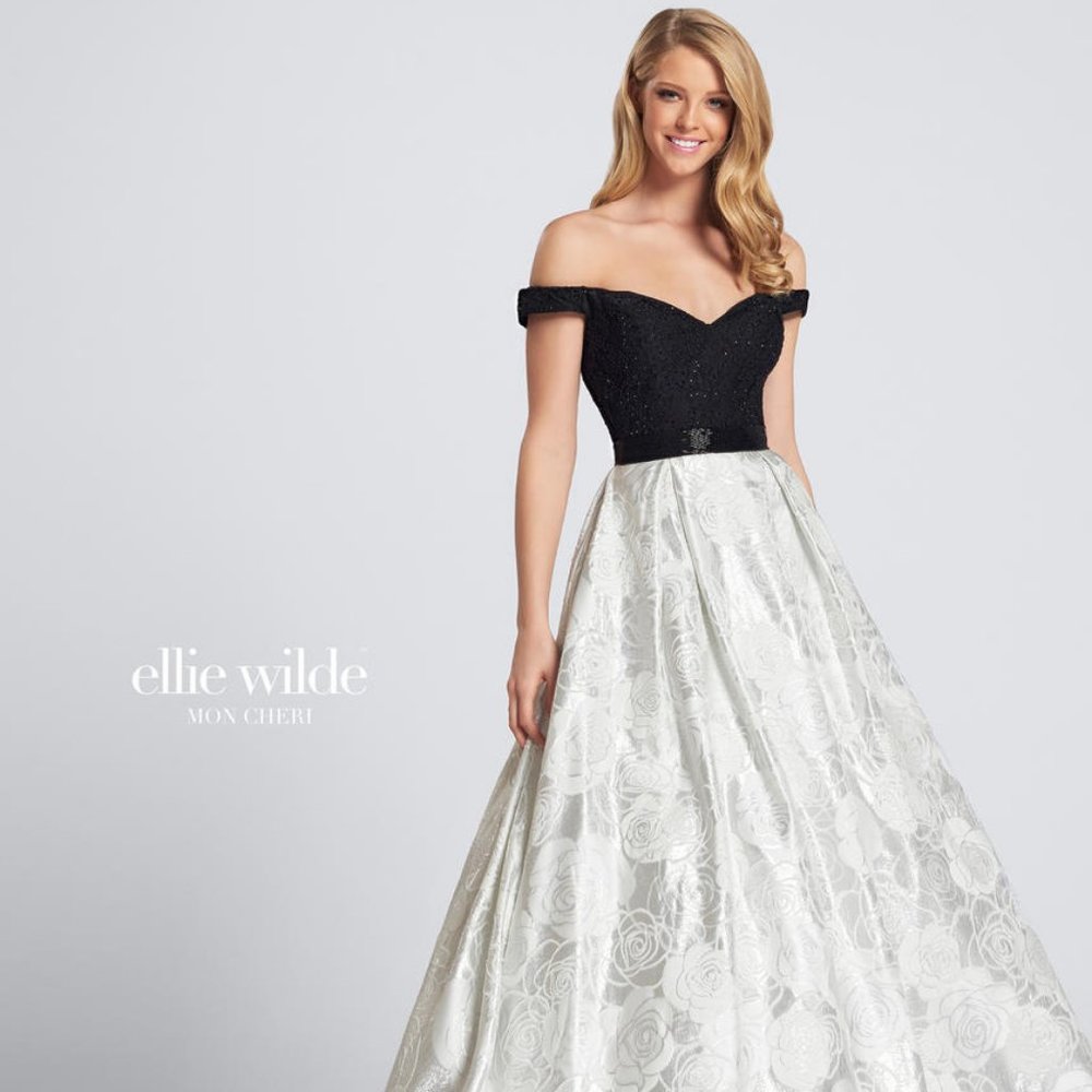 Black/ Silver Ellie Wilde by Mon Cheri EW21734-Size 14